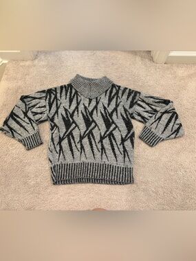 Vintage College Point Women’s Gray/Black Turtleneck Sweater Medium